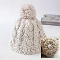 Miniatyrbillede 4 af 5: Aftagelige Pom Pom Knapper til Huer, 10 stk. Pom Pom Holder Strikket Hue Fremstilling Fastgørelsesværktøjer, Pompom Holdere