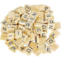 Pikkukuva 1 / 5: 100 puista kirjainlaattaa, Scrabble-kirjaimia askarteluun