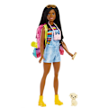 Pikkukuva 3 / 4: Tummakarvainen Barbie Camping-nukke lisävarusteineen