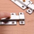 Miniatyrbillede 4 af 5: Dørgrebs skydelås, 4 tommer automatisk elastisk fjeder rustfrit stål skydelås med knap (2 pak sølv)