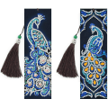 Miniatyrbild 1 av 4: 2 st DIY Diamantmålning Läder Bokmärke 5D Specialformade Diamanter Bokmärken Kits Strass Konst Mosaik Läder Tassel Gåvor (Påfågel)