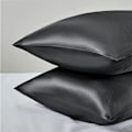 Pikkukuva 4 / 5: Pillow Cases King Size Set of 2 , Satin Pillowcase 20x40 inches, Pillow Covers with Envelope Closure, Breathable, Skin-Friendly(Black)