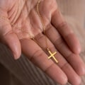 Miniatyrbild 4 av 4: Halsband för kvinnor, 14K guldpläterad kedja halsband delikat skiktat guld korshänge halsband enkla söta halsband för  smycken för kvinnor