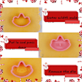Miniatyrbild 4 av 5: Jul Cookie Cutters Set om 8, Plast Cookie Cutters för Jul, Nyår, Präglad Font för Bakning