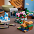 Miniatyrbild 4 av 6: LEGO Minecraft 21265 Arbetsbänken - Bygg- och utforskningsset - Present för vuxna