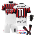Miniatyrbild 1 av 3: 22/23 AC Milan bortatröja nr 11 Ibrox Kaka fotbollströja 20