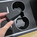 Miniatyrbild 4 av 6: Center Console Cup Holder Insats för Tesla Model 3 Y 2021