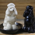 Miniatyrbild 2 av 6: Simulering handritad tecknad pudel keramikkruka