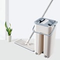 Miniatyrbild 6 av 6: 8 st Plattpressmopp och hink 6 st Mikrofibermoppduk