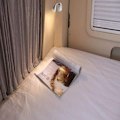 Miniatyrbild 2 av 5: 3W LED Touch Dimming RV Läsljus USB -gränssnittsavläsning