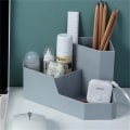 Miniatyrbild 6 av 6: Plastförvaringslåda, triangulär för Office 4-cellsförvaring