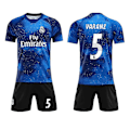 Miniatyrbild 1 av 3: Real Madrid 2021-2022 Jubileumsskjorta Varane 5 22(125-135cm)