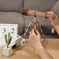 Miniatyrbillede 4 af 4: ROBOTIME monokulært træteleskop - 3D-modelsæt til at samle - Gavelegetøj til børn - skala 1:1 Naturligt træ og dekorativt læder.