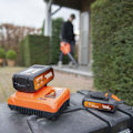 Miniatyrbillede 3 af 3: Batteri Dual Power POWDP9037 - til 20 V og 40 V trådløse værktøjer - Strømindikator LED - Platform orange