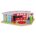 Miniatyrbillede 1 af 2: Femsporet lokomotivstald