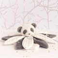 Pikkukuva 4 / 4: DOUDOU ET COMPAGNIE Unelmienpyydystäjä - Panda Doudou 26cm hvid