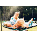 Pikkukuva 2 / 5: Luumupukki Nest Swing and Misting -järjestelmällä Flerfarvet