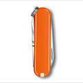Pikkukuva 3 / 4: Sveitsin armeijan veitsi - VICTORINOX - Classic SD Mango Tango - 7 toimintoa - Ruostumaton teräs - 58 mm Mango Tango