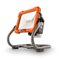 Pikkukuva 1 / 6: Powerplus Dual Power LED Latausprojektori POWDP8031 - 20 V ja 2700 lm - ilman akkua tai laturia orange