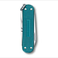 Miniatyrbillede 3 af 4: Schweizer Messer - Victorinox - Classic Alox Wild Jungle - 5 funktioner - 58 mm - Anodiseret aluminium Vild Jungle