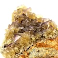 Miniatyrbillede 2 af 4: Sten og mineraler. Fluorit. 602,5 øre. Valzergues, Aveyron, Occitanie, Frankrig..