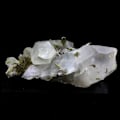 Miniatyrbild 3 av 4: Stenar och mineraler. Kvarts, Epidot, Byssolite. 149,5 ct. Chamrousse, Belledonne, Isère, Frankrike..