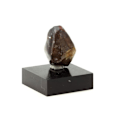 Pikkukuva 2 / 2: Kivet ja mineraalit. Zirkonia. 74,0 ct. Djemaa (Jemaa), Kadunan osavaltio, Nigeria.