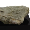 Pikkukuva 1 / 2: Prehnite on Amphibolite.139,5 karaattia Flerfärgad