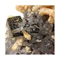 Miniatyrbillede 3 af 6: Sten og mineraler. Fluorit + Stilbit. 1150,0 øre. Rudny, Kostanai, Kasakhstan. Flerfärgad