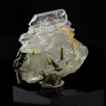 Miniatyrbillede 2 af 2: Sten og mineraler. Epidot + Kvarts. 40,5 ct. Cornillon, Bourg d'Oisans, Frankrig..