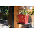 Miniatyrbillede 2 af 2: EDA Tuscan Square Flower Pot - 32 x 32 x H 32 cm - 22 L - Ruby Red rubinröd