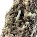 Miniatyrbillede 1 af 3: Sten og mineraler. Celestine på Calcit. 3146,0 ct. Champas, Saillants-du-Gua, Isère, Frankrig.