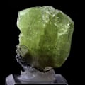 Pikkukuva 1 / 4: Kivet ja mineraalit. Diopsidi. 244,0 ct. Merelani Hills, Manyara, Tansania.