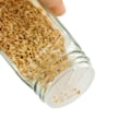 Pikkukuva 3 / 4: Maustejauhepullo + suppilo + jauhettu inkivääri 30 g