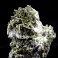 Miniatyrbillede 1 af 3: Sten og mineraler. Epidot, Byssolite. 155,0 øre. Chamrousse, Belledonne, Isère, Frankrig..