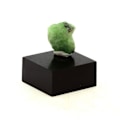Pikkukuva 1 / 2: Kivet ja mineraalit. Tsavorite-granaatti. 8,2 ct. Manyaran alue, Tansania. Röd