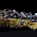 Miniatyrbild 1 av 3: Pyrit, siderit, kvarts 80,5 karat Flerfärgad