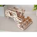 Pikkukuva 3 / 4: Malli / Moottoroitu mekaaninen 3D-pulma 100% PUU - UGEARS - Leikkuupuimuri Beige