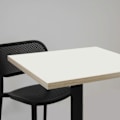 Miniatyrbillede 4 af 4: Bord 70 x 70 cm - hvid Rom model med trækanter Vit