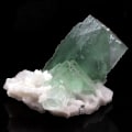 Miniatyrbillede 1 af 5: Sten og mineraler. Fluorit, kvarts. 2449,0 øre. De'an, Jiangxi, Kina. Lila
