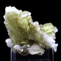 Miniatyrbillede 1 af 3: Sten og mineraler. Brazilianit + Albite. 197,5 øre. Linópolis, Minas Gerais, Brasilien.
