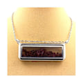 Miniatyrbillede 3 af 3: Collier - ABIJOUX - Model rektangel - Rå rubin - Rustfrit stål - Flydende glas Röd