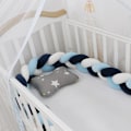 Miniatyrbild 1 av 7: Baby roterande rak säng, sängskena dekoration, handgjord tresträngsflätning Marinblå Vit Blu 1 meter Navy Blue White Blue
