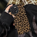 Pikkukuva 2 / 6: Yhteensopiva iPhone 13 -kotelo söpöllä trendikkäällä ruskealla leopardinkuvioisella nahkaisella yksinkertaisella kotelolla