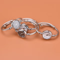 Miniatyrbillede 4 af 8: 1 stk sølv armbåndsure kvinder mode armbånd quartz ur s A one size