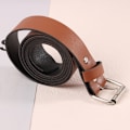Miniatyrbillede 1 af 8: 1 stk 100 cm læderbælte taljebælter Metalspænde taljebukser Brown onesize