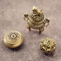 Miniatyrbilde 2 av 5: Messinglomme Lotus Jiuding Røkelsesbrenner Hul Røkelse Mini I A4