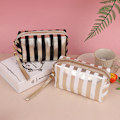Miniatyrbillede 4 af 5: Phnom Penh Stripe kosmetiktaske PU læder anis opbevaringstaske Lad Rose red 21*10*10cm