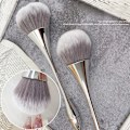 Pikkukuva 1 / 5: Kynsien pölynpuhdistusharja Iso pää manikyyri poskipunapuuteriin Mak Silver onesize