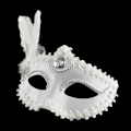 Miniatyrbillede 5 af 8: Fjerperlemaske Halloween Fest Maskerade Hvid Sort Øje M White